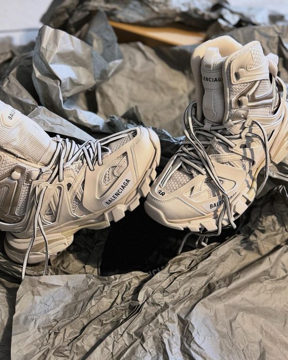 Balenciaga Track