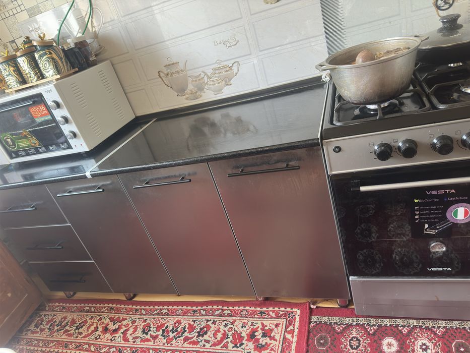 Кухня мебель янги