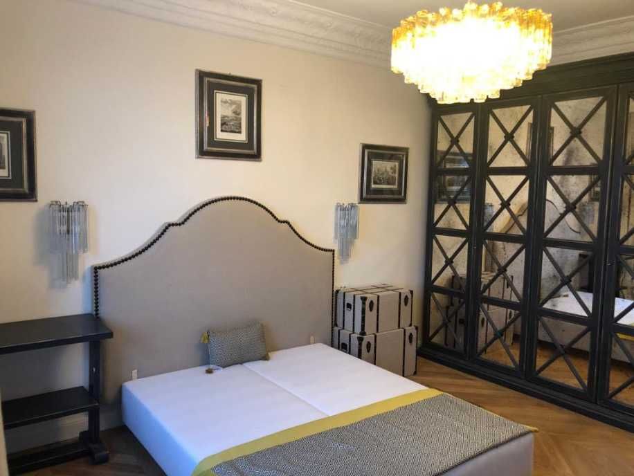 Дава се под наем Тристаен апартамент в София, Център - 160 кв.м за 1200 € - Снимка #6