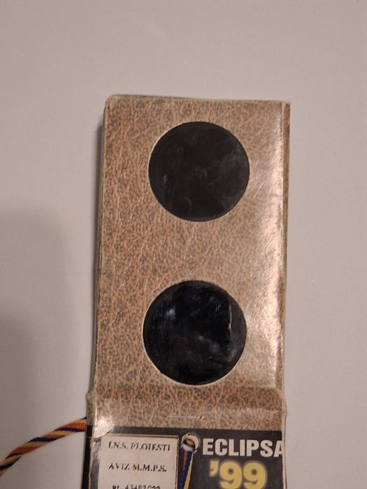 Ochelari eclipsă solară