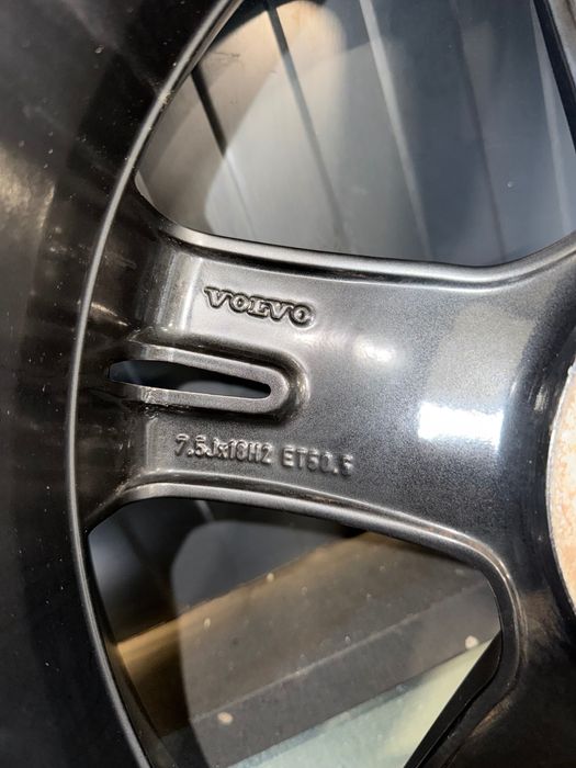 Jante originale volvo 235 55 r18 xc40 xc60 vara
