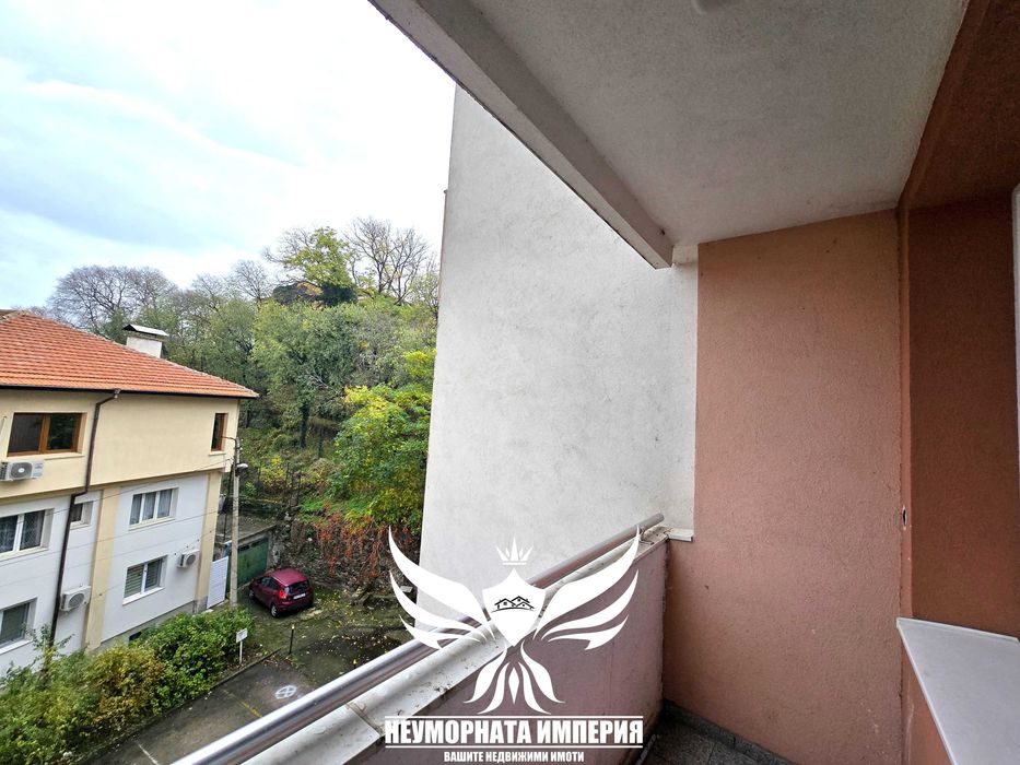 Дава се под наем Тристаен апартамент в Асеновград - 75 кв.м за 406.47 € - Снимка #3