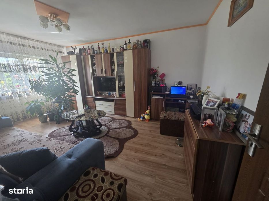 Apartament 3 camere Mioveni