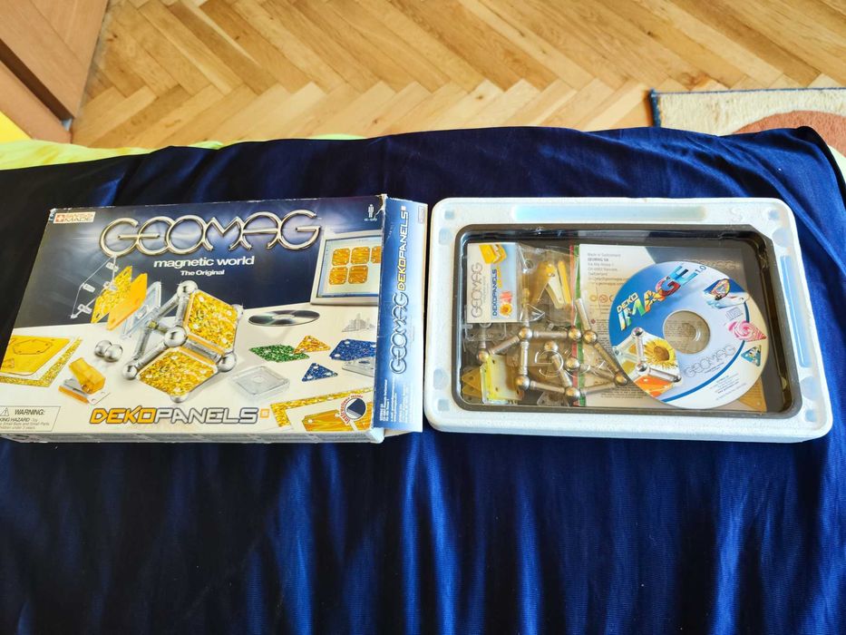Geomag magnetic world dekopanels