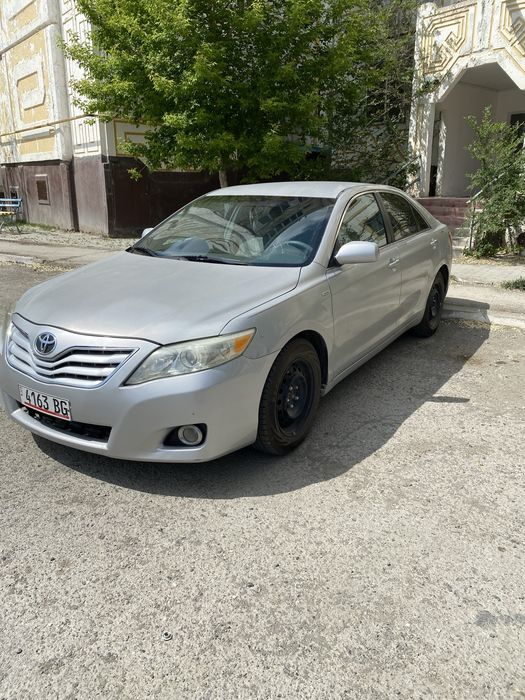 Toyota camry 2011