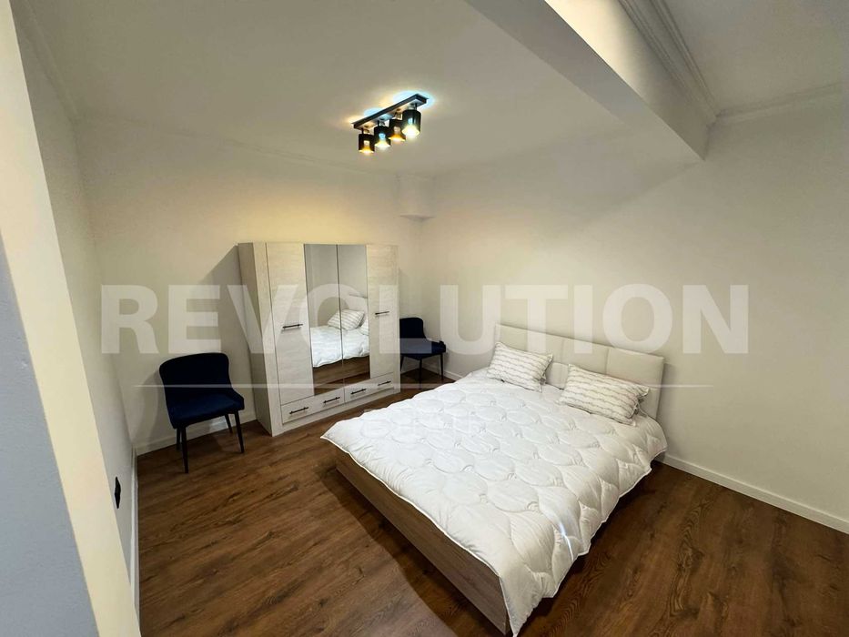 Чисто нов тристаен апартамент в затворен комплекс !