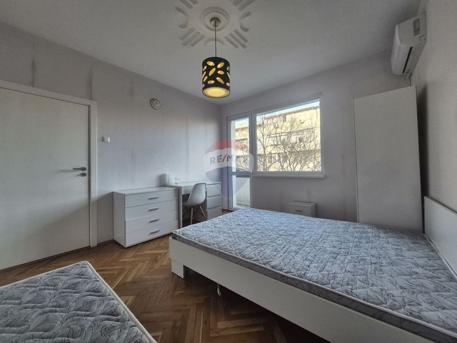 Дава се под наем Тристаен апартамент в Варна, Нептун - 86 кв.м за 698.19 € - Снимка #3