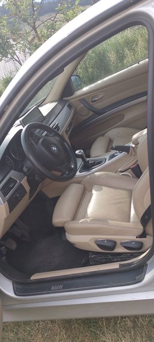 Bmw e90 325i 218кс