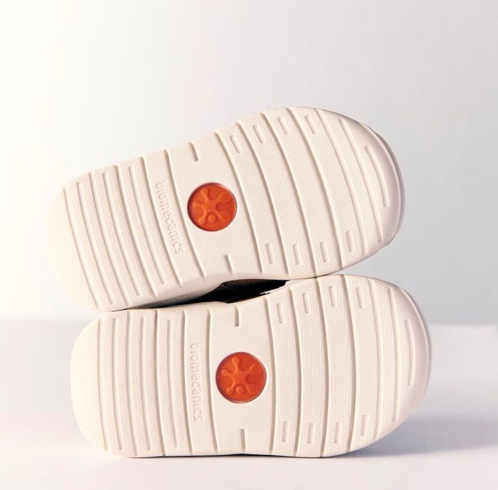 детски обувки biomechanics