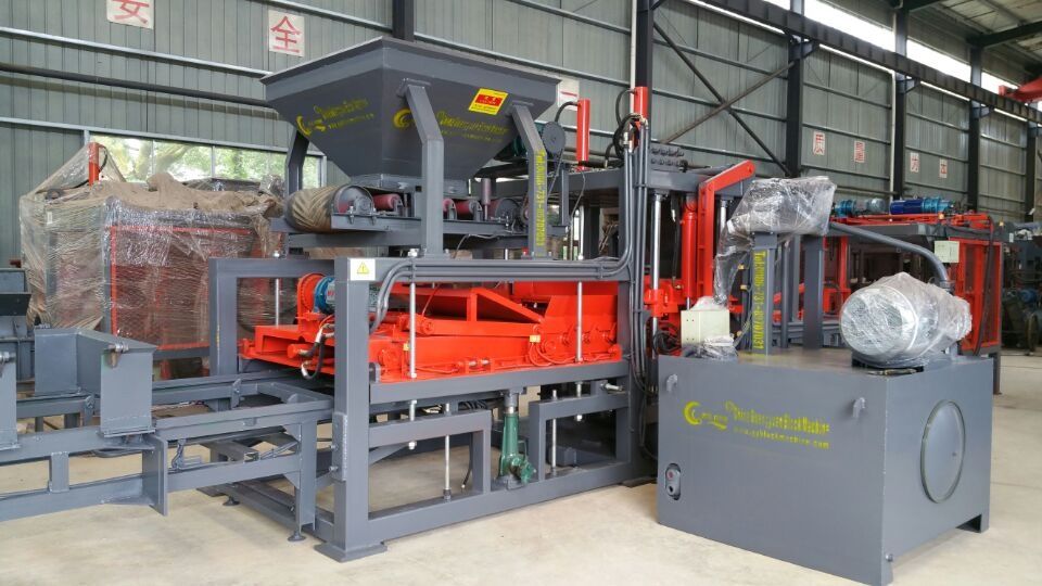 Станок для производства сплиттерного блока и брусчатки.