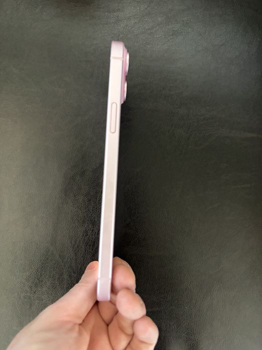 Iphone 15 plus cu sanatate baterie de 92%
