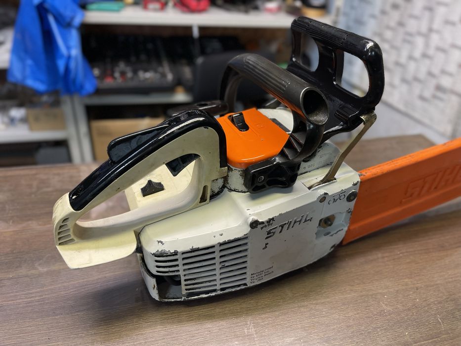 Бензинов трион STIHL 009