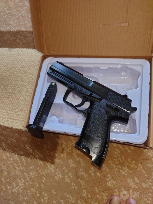 Пневматический пистолет H&k USP