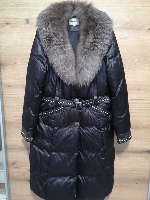 Зимно палто с яка от естествен косъм