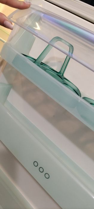 Продавам хладилник ELEKTROLUX