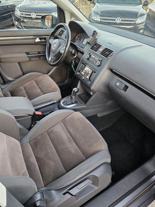 Vw Touran 2011 ~2.0d 170 Cp /7 Locuri/Navi/xenon/Trapa/Alcantara/Led
