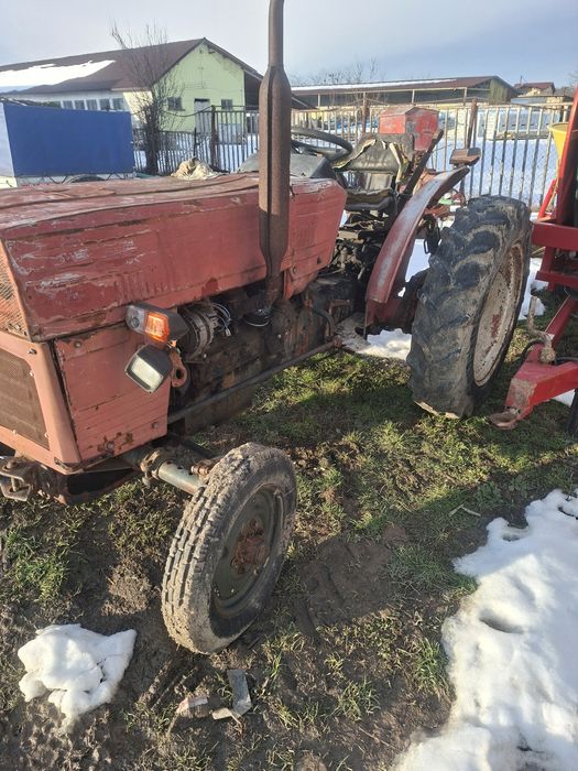 tractor 445 vr. pot ajuta cu transportul