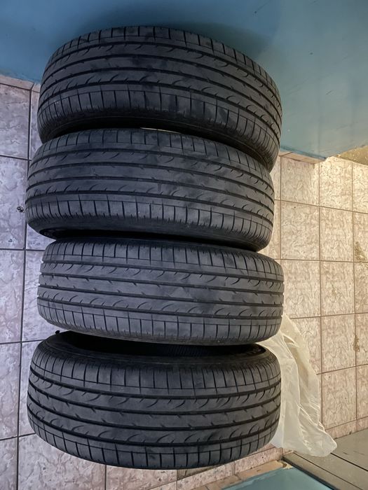 Продам летние комплект шин