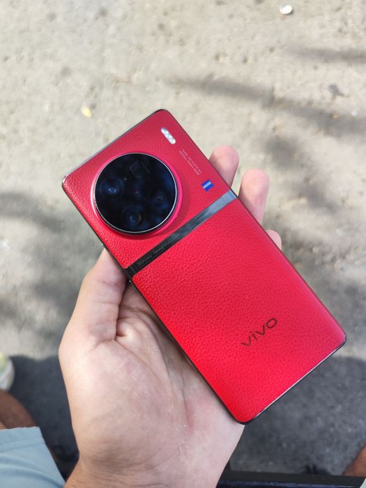 Обмен Vivo X90 Pro Plus 12/512