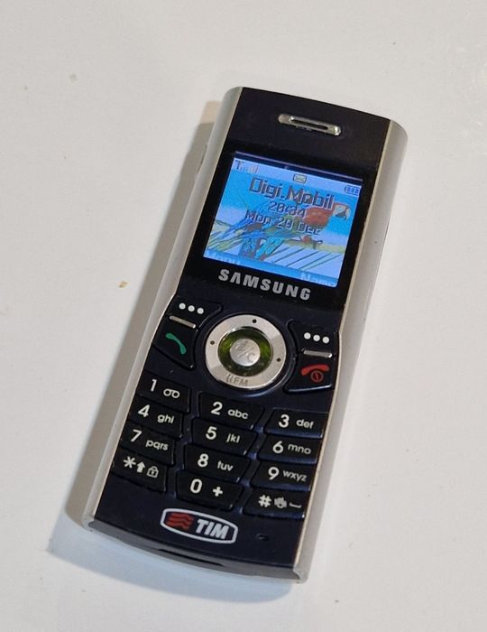 Telefon perfect funcțional