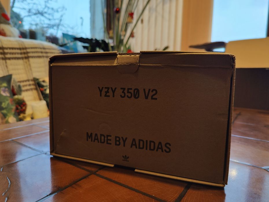 Adidas Yeezy Boost 350 V2 core black red