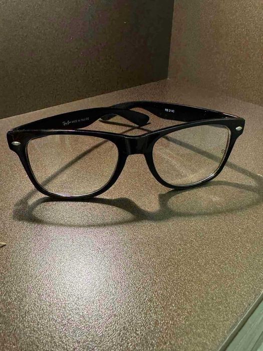 Оригинални дамски очила