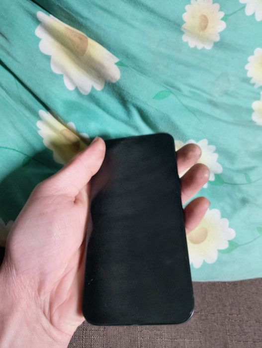 Продам айфонн 14