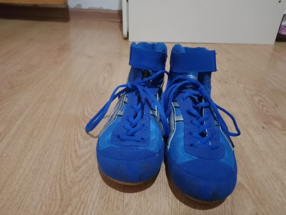 Борцовки Asics бу 40 размер