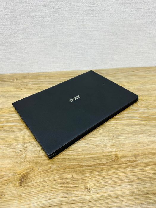 ACER Core i3-10Gen Игровой ноутбук по цене офисного Идеал состояние