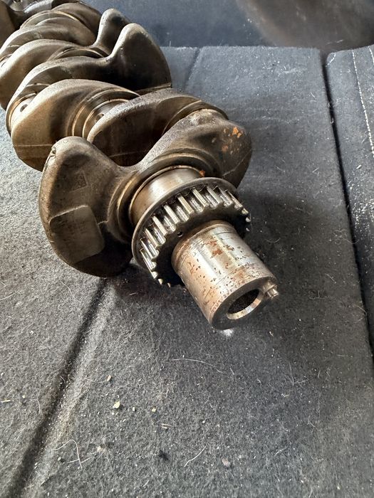 Колянов вал Kia Hyundai 1.6crdi D4FE