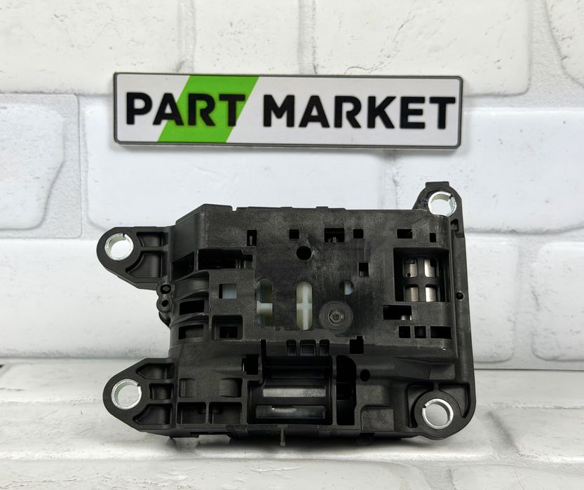 Избирач AUDI A4 A5 8W1713041D