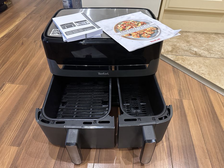 Airfrayer Tefal friteuza cu aer cald Dual Easy Fry&Grill