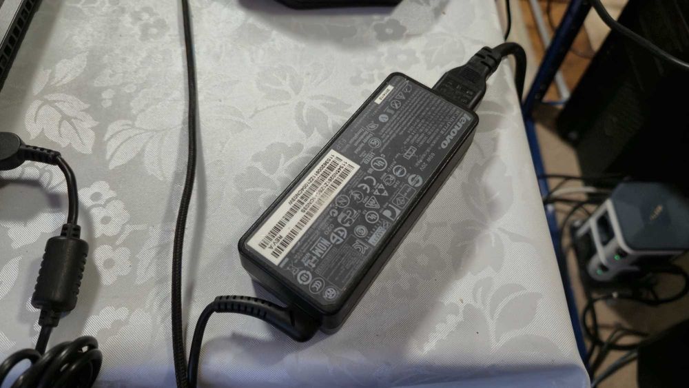 Lenovo inspiron Z50-70 Intel i7-4510U  2 GHz 3.10 GHz