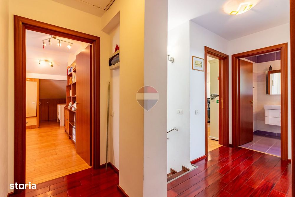 Vila de colt de vânzare în Corbeanca | Paradisul Verde