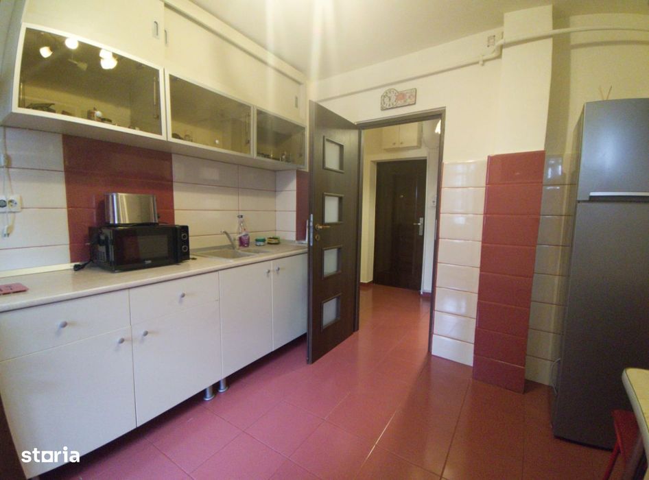 Ultracentral • 4 Camere • Parcare Privată • Ideal Studenți / L
