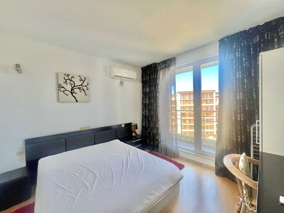 Продава се Тристаен апартамент в Несебър - 99 кв.м за 1869 €/кв.м - Снимка #15