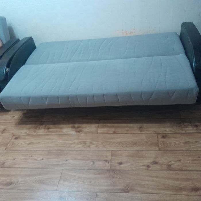 Продам диван и 2  кресла!