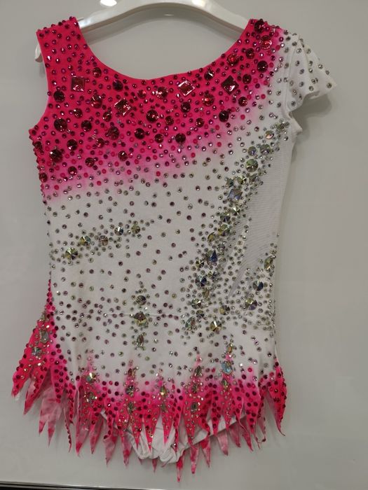 Трико за художествена гимнастика