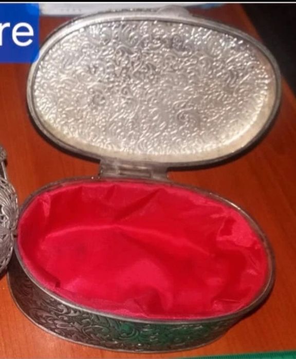 Vanzare Cutie Bijuterii Argintată