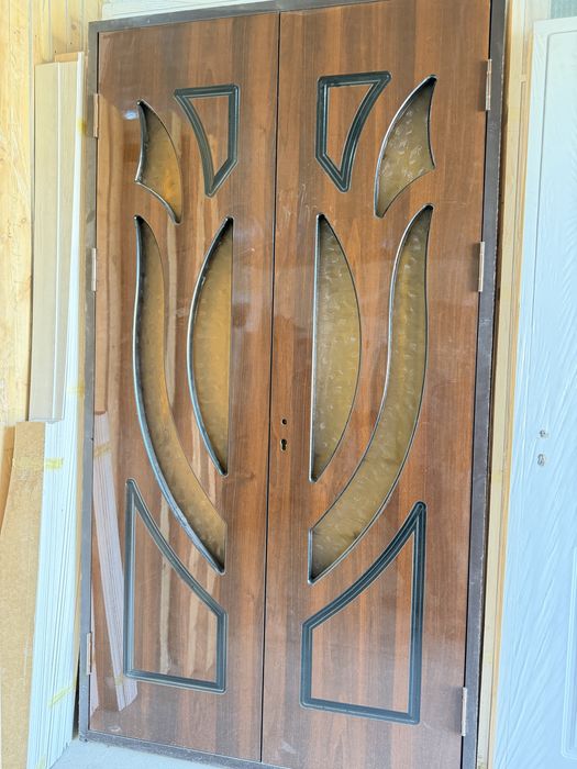 Mdf eshiklar sotiladi sifatli va arzon