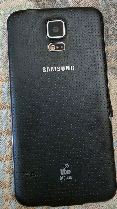 Samsung Galaxy S5 duos