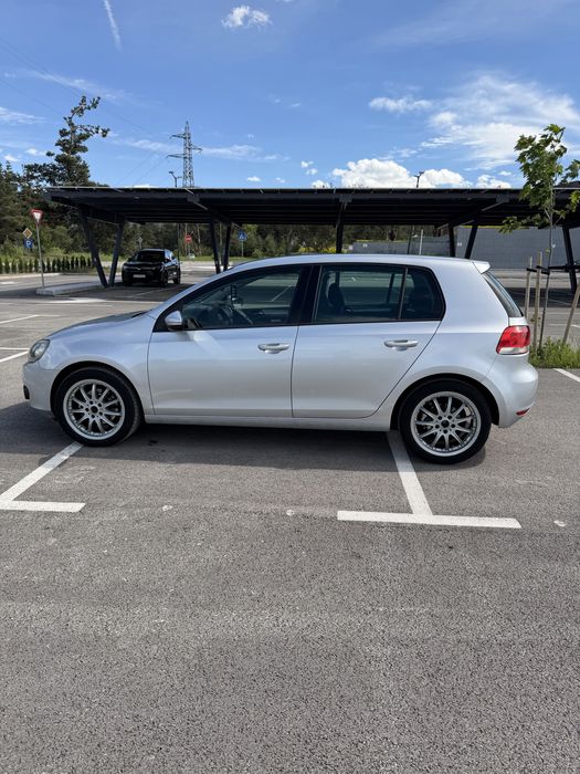 VW Golf 6 1.6 TDI  2010 Година