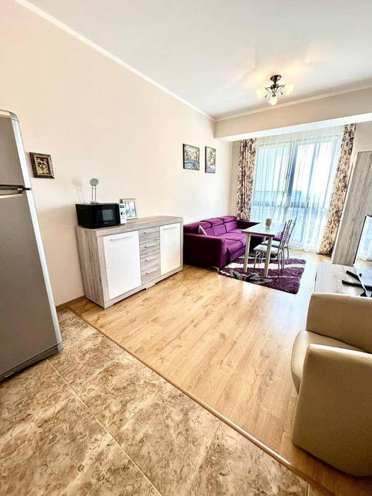 Дава се под наем Двустаен апартамент в Бургас, Зорница - 72 кв.м за 698.19 € - Снимка #1