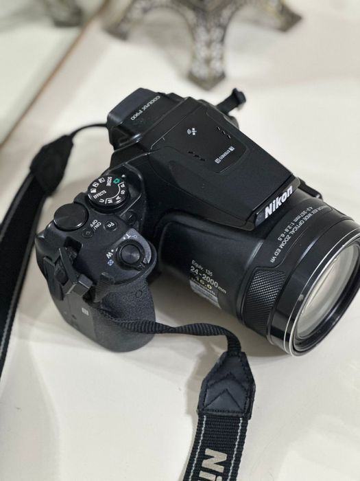 Nikon cool px 900