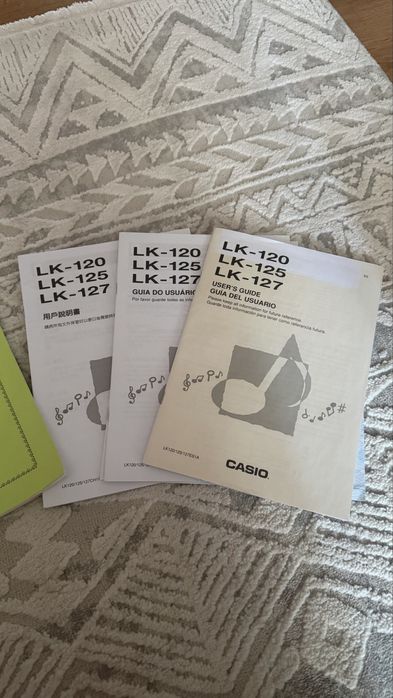 Синтезатор Casio