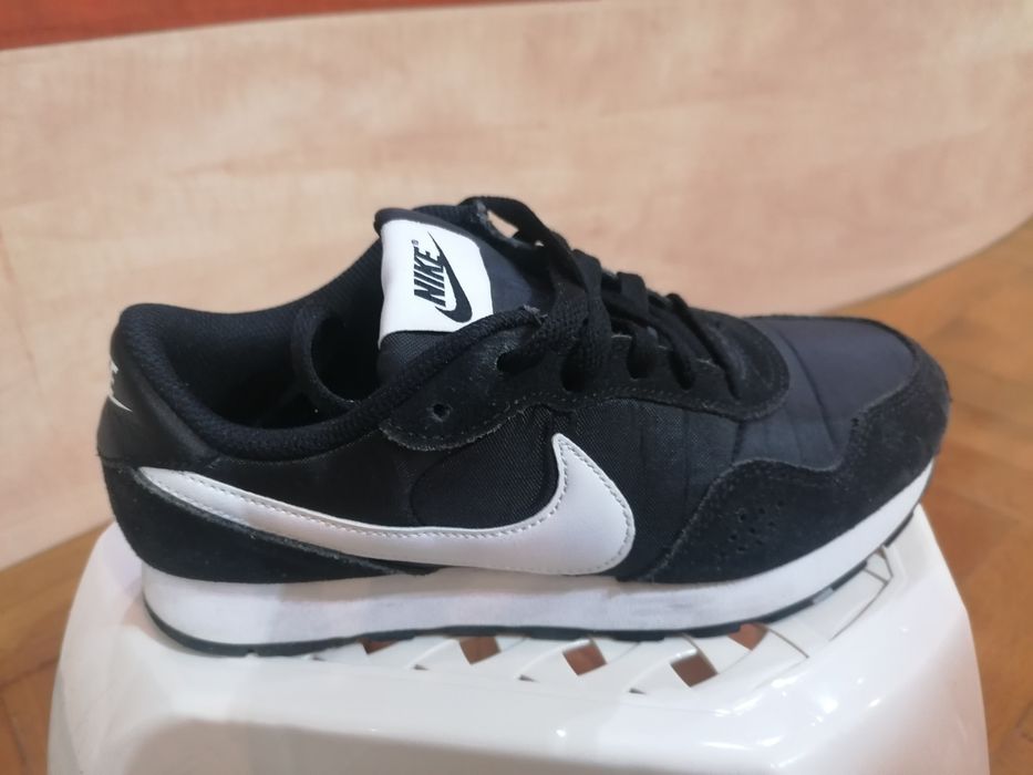 Дамски децки маратонка