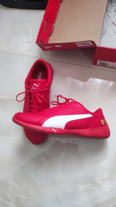 Мъжки обувки Puma Ferrari kart cat 3
