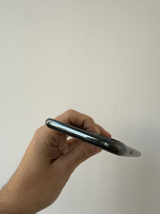 iPhone 11 Pro Max 64GB Midnight Green