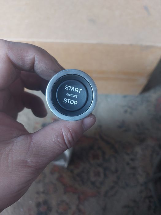 Фары на ренж ровер 2018