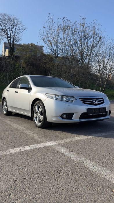 Honda Accord Honda Accord  2.0  LIFESTYLE!